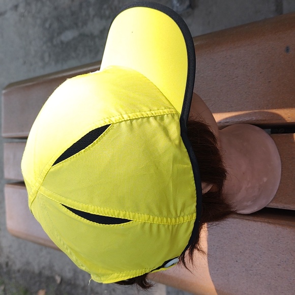 Nike Featherlight Dri-Fit Small Swoosh Running Gym Adjustable Strap-on Hat OS - Picture 7 of 9